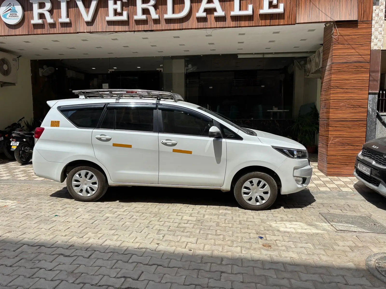 Innova Crysta